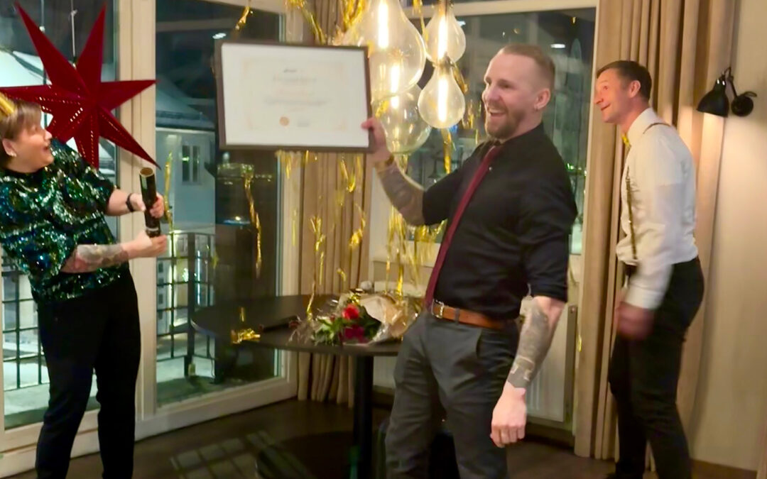 Adrian vant Kronsteingruppens Engasjementspris 2025!